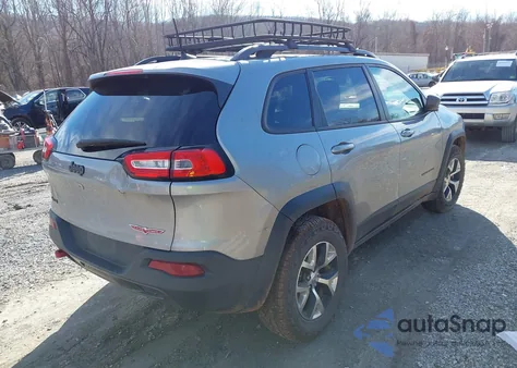 2016 Jeep Cherokee Trailhawk из США, поврежденный, VIN 1C4PJMBB6GW335837